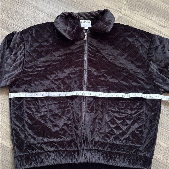 I.AM.GIA | Contraband Quilted Velvet Jacket in Black Midnight Size Large - Picture 7 of 13